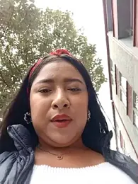 Emily--03 — Stripchat stream photo (Mar 2025)