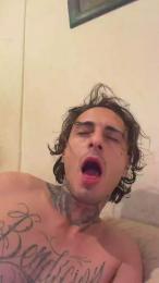 lukettosanba — вебкам-модель онлайн на cam4