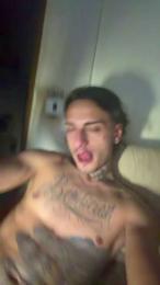 lukettosanba — вебкам-модель онлайн на cam4