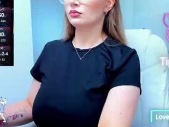 evelyne_rose — Chaturbate stream photo (Jul 2026)