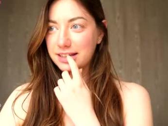 ronny_ponny — вебкам-модель онлайн на chaturbate