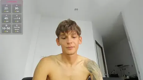 MiracleCam — вебкам-модель онлайн на stripchat