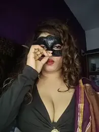 Riya-night6 — Stripchat profile photo
