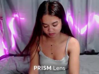 rennygurl — вебкам-модель онлайн на chaturbate