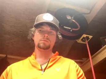 treeman817 — вебкам-модель онлайн на chaturbate