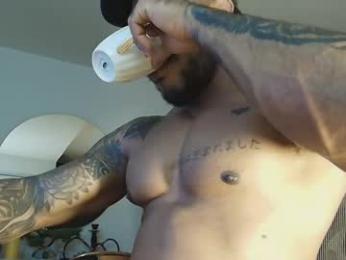 clark_strong — Chaturbate stream photo (Mar 2026)