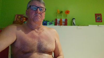 capitaine_fun — Cam4 stream photo (Oct 2026)