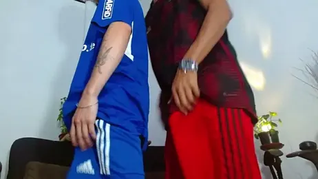 skinny23cm — вебкам-модель онлайн на stripchat