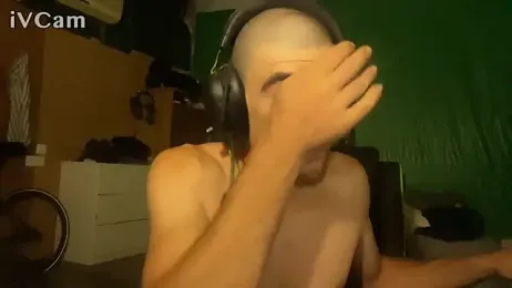 valdi33 — Stripchat stream photo (Aug 2026)