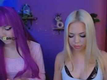 merli_warner — Chaturbate stream photo (Apr 2026)