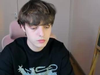 maxvibee — Chaturbate stream photo (Mar 2026)