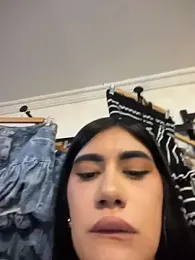 clarachanelricek — вебкам-модель онлайн на stripchat