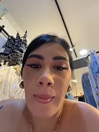 clarachanelricek — вебкам-модель онлайн на stripchat