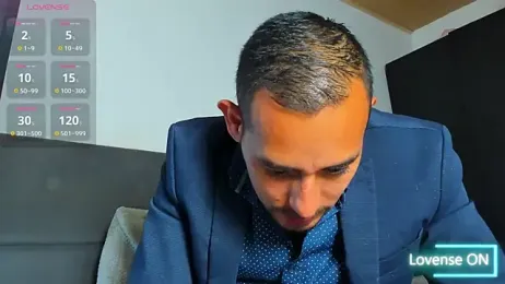 jhonyalzate2 — Stripchat stream photo (Feb 2026)