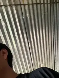 sky-wolves — Stripchat stream photo (Apr 2026)