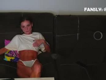 mushroomcouch — вебкам-модель онлайн на chaturbate