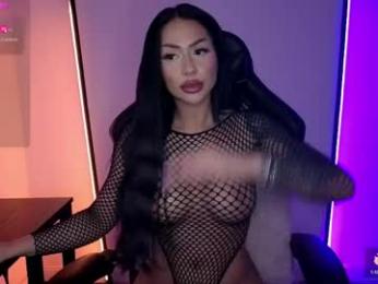mishablueee — Chaturbate stream photo (May 2026)
