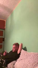 Leoniieee — Cam4 profile photo