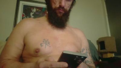 Beardedveteran — вебкам-модель онлайн на cam4