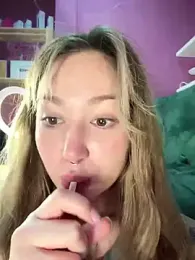 Rimmahottes — Stripchat recorded stream image, 19.05.2025 00:20