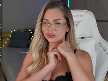 AlexaS_ — Bongacams recorded stream screenshot (19 May 2025)