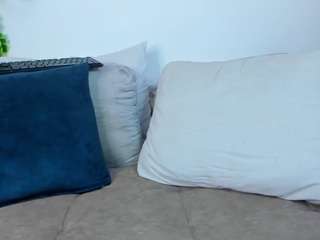 nataliepeterson — Camsoda recorded stream image, 20.05.2025 01:50