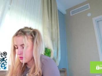 islandladies — Chaturbate recorded stream image, 20.05.2025 02:40