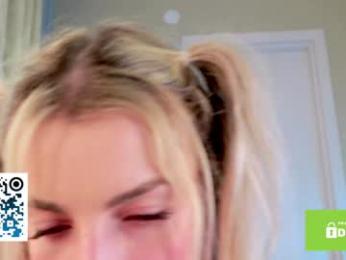 islandladies — Chaturbate recorded stream image, 20.05.2025 02:40