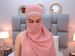 Aliah Manzur — Flirt4free recorded stream screenshot (20 May 2025)