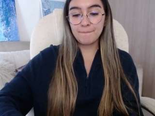 alexyferrer — Camsoda recorded stream image, 20.05.2025 21:10