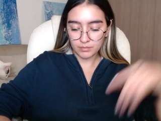 alexyferrer — Camsoda recorded stream image, 20.05.2025 21:10