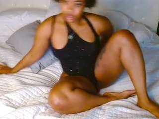 briannabrave — Camsoda recorded stream image, 21.05.2025 01:30
