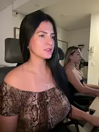 Carolina_Novoa — Stripchat recorded stream image, 08.02.2025 20:00