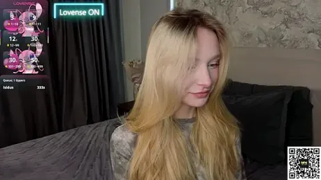 Naughty__Couplles — Stripchat recorded stream image, 21.05.2025 04:30