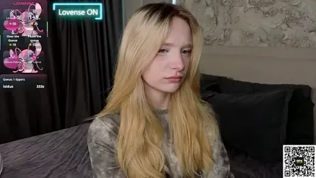 Naughty__Couplles — Stripchat recorded stream image, 21.05.2025 04:30