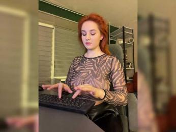 1_Aariella_1 — Bongacams recorded stream image, 21.05.2025 18:00