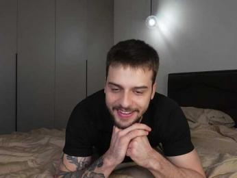 elisonni — Bongacams recorded stream image, 22.05.2025 00:10