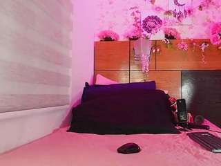 mssburbuja — Camsoda recorded stream image, 22.05.2025 03:00