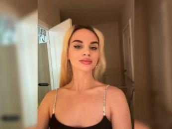 LedyMiya — Bongacams recorded stream image, 22.05.2025 16:20
