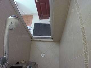 voyeurcam-baileybase-shower — Camsoda recorded stream image, 17.05.2025 17:00