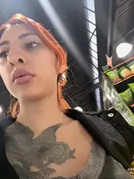 PurpleLinn — Stripchat recorded stream image, 22.05.2025 21:50