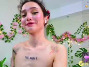 breeding_material — Chaturbate recorded stream image, 25.05.2025 15:10