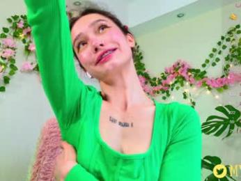 breeding_material — Chaturbate recorded stream image, 25.05.2025 15:10