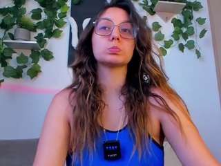 nataliepeterson — Camsoda recorded stream image, 25.05.2025 19:40