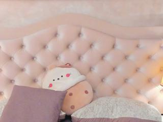 Bella Fontana — Flirt4free recorded stream screenshot (26 May 2025)