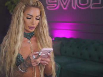 RaquelleVon — Bongacams recorded stream image, 26.05.2025 15:40