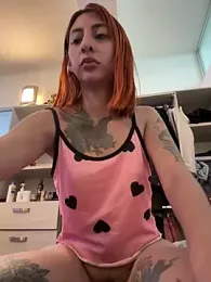 PurpleLinn — Stripchat recorded stream image, 27.05.2025 03:10
