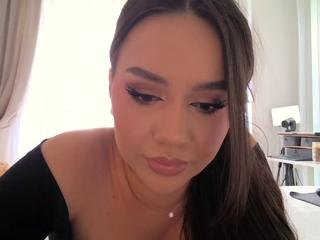 Eva Sin — Flirt4free recorded stream screenshot (27 May 2025)