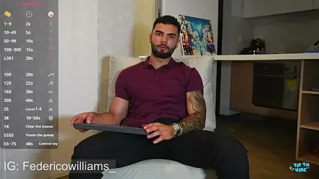Derek_w — Stripchat recorded stream image, 28.05.2025 02:40
