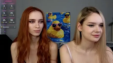 Viena_dias — Stripchat recorded stream image, 30.05.2025 01:50